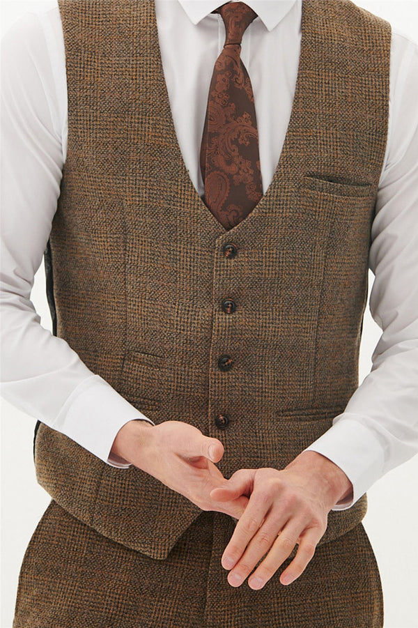 Marc Darcy Kris Tan Waistcoat
